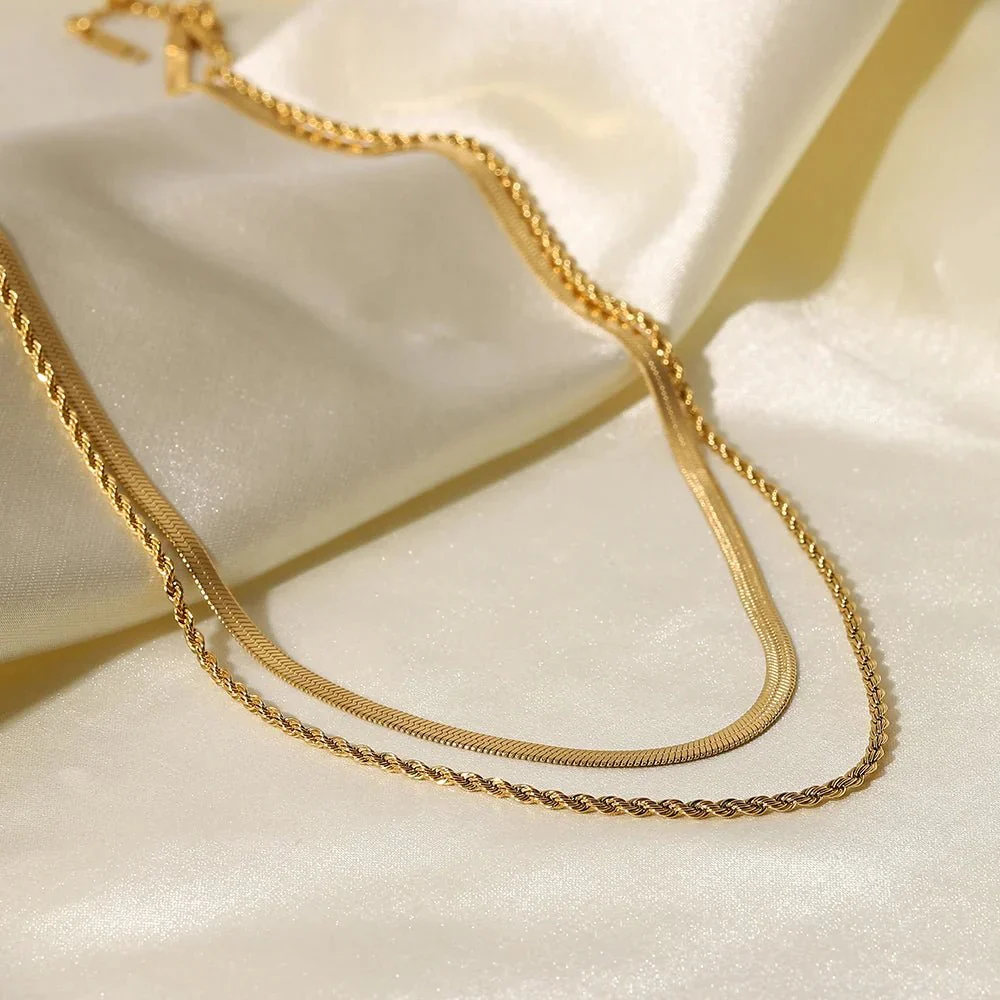 18K Layered Herringbone and Rope Chain Necklace - Image 3